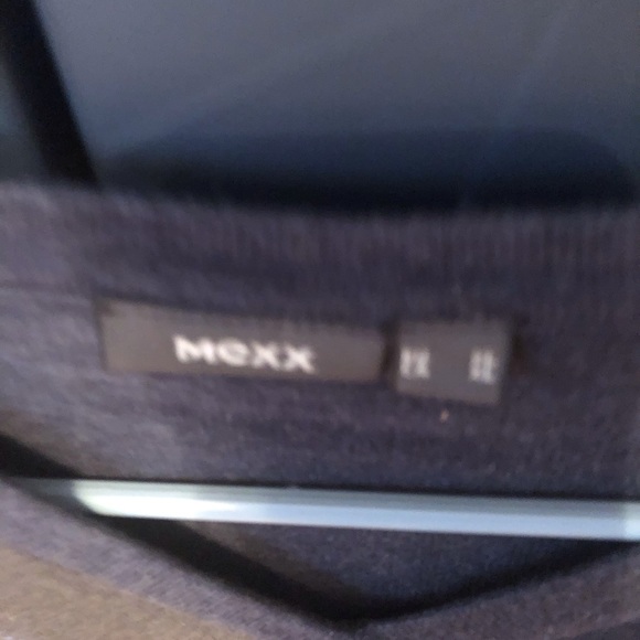 MEXX plaid design sweater size extra large - Picture 5 of 6